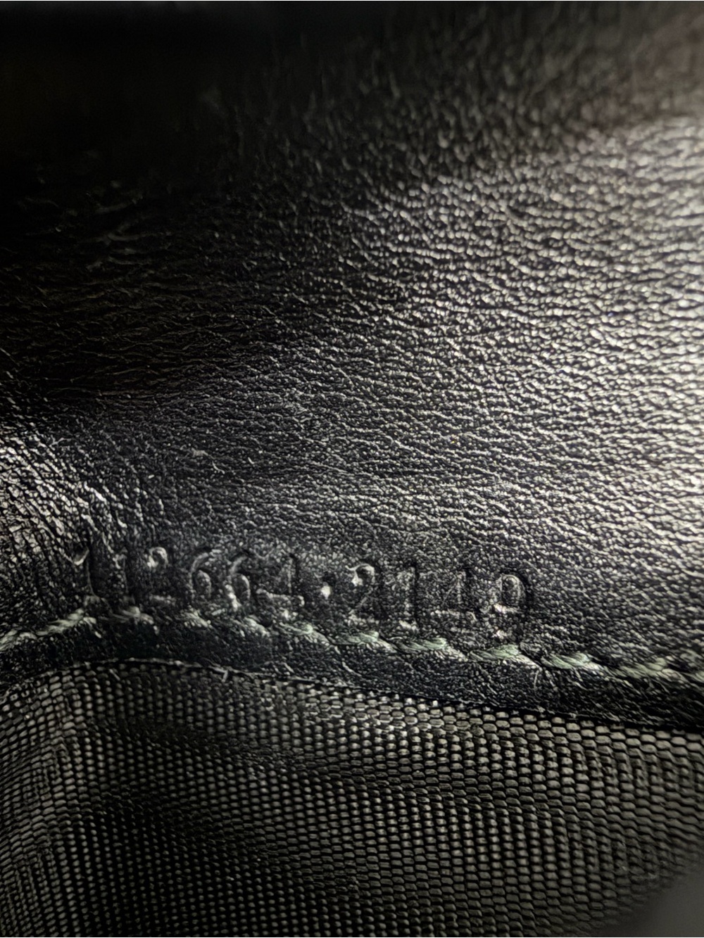 Vintage Gucci | Guccissima Bifold Wallet - Picture 7 of 7